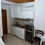 Mihal Apartment *