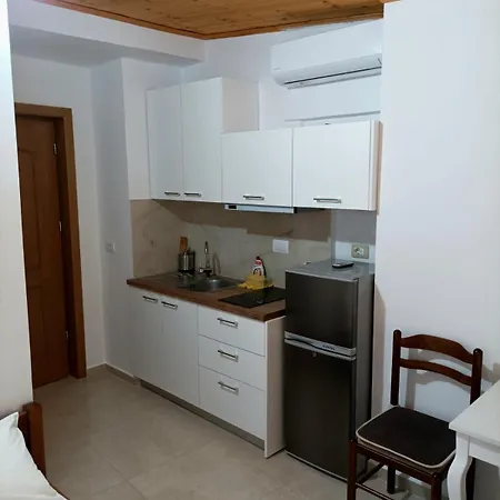 Mihal Apartment *