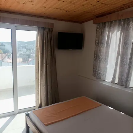 Mihal Apartment Ksamil