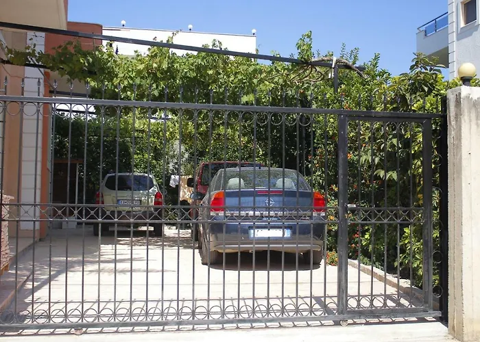 Mihal Ksamil